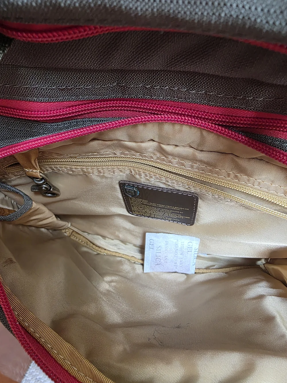 Vintage Burton  Demand Messenger  Laptop Evergreen Canvas Bag, Brass Logos, Y2k